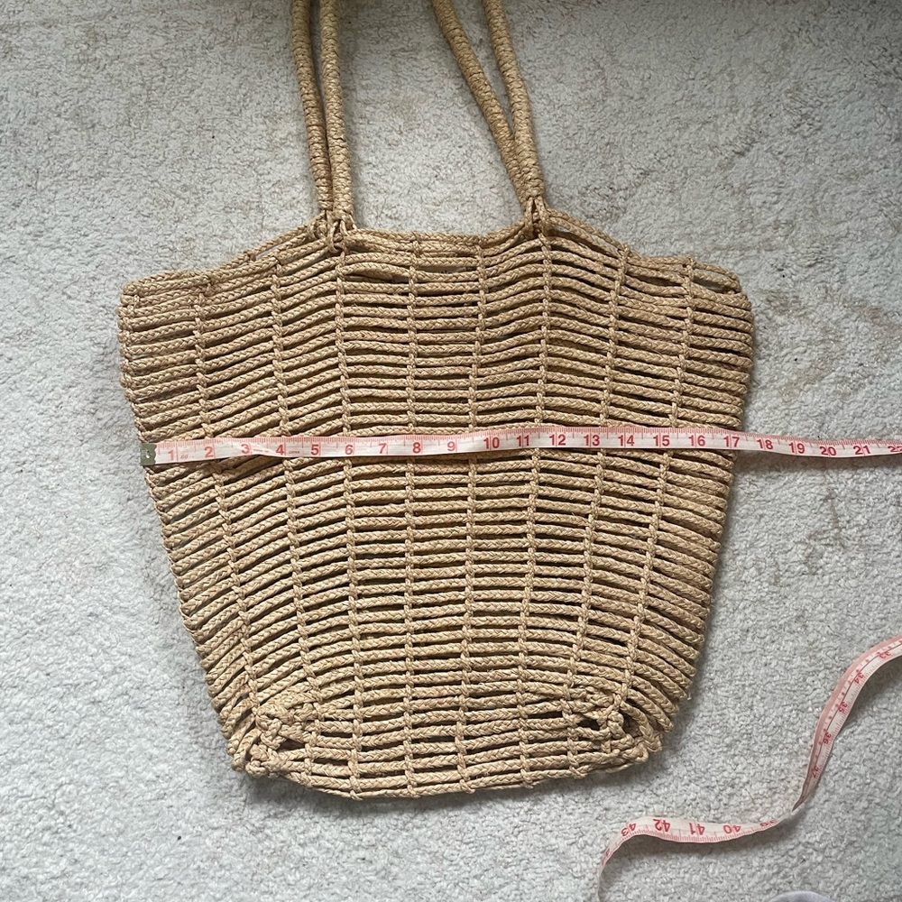 Reformation Woven Bag - Picture 2 of 4